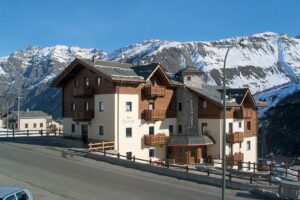 Hotel 2000 Eira